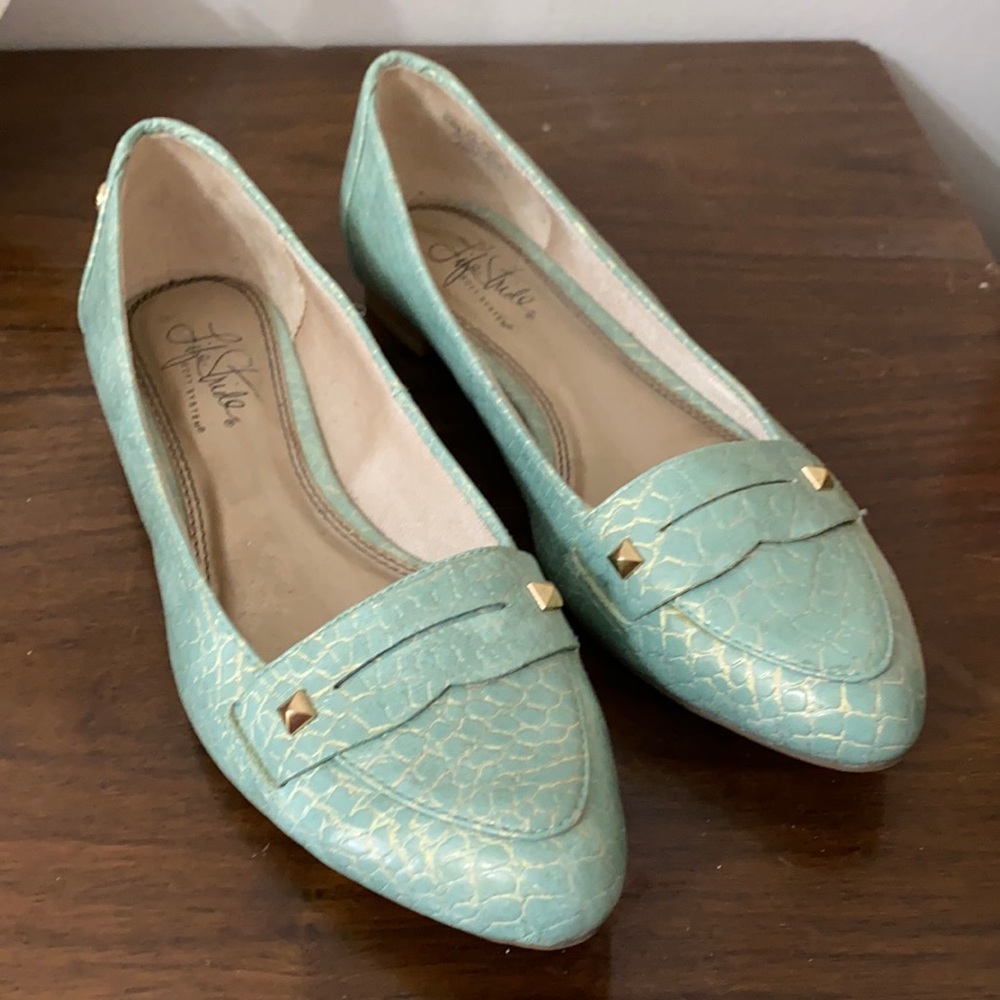 Never Worn Teal Gold Croc Print Flats Size 6.5